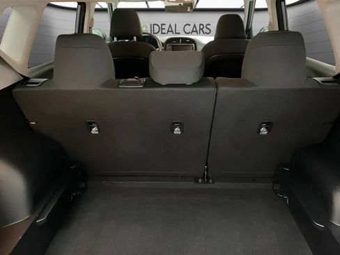 Used 2024 Kia Soul LX w/ Option Group 015 FWD image 12