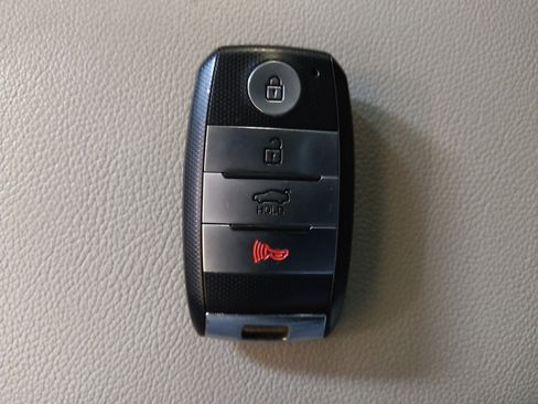 Used 2017 Kia Sportage SX FWD image 32