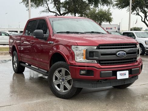 Used 2019 Ford F150 XLT w/ Equipment Group 302A Luxury AWD/4WD image 2