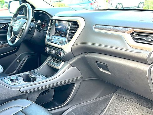 Used 2023 GMC Acadia Denali w/ Black Diamond Edition AWD/4WD image 24