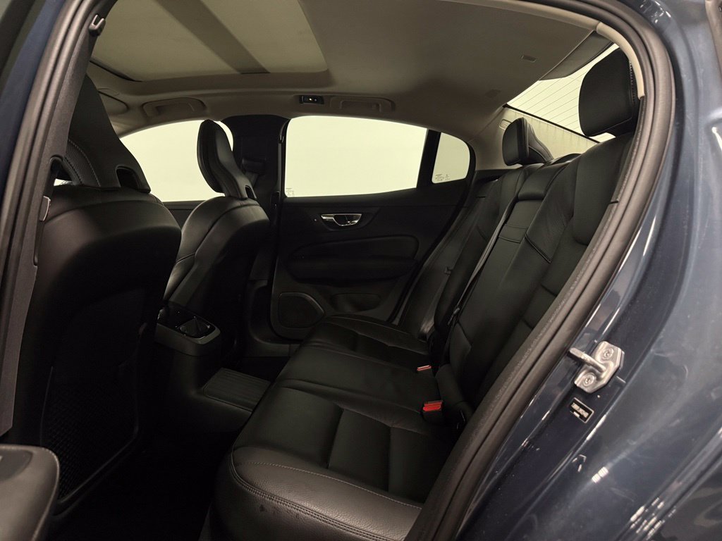 Used 2021 Volvo S60 T8 Inscription AWD/4WD image 10