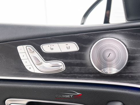 Used 2018 Mercedes-Benz E 300 4MATIC w/ Premium 1 Package image 40