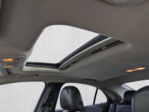 Used 2014 Chevrolet Malibu LT image 16