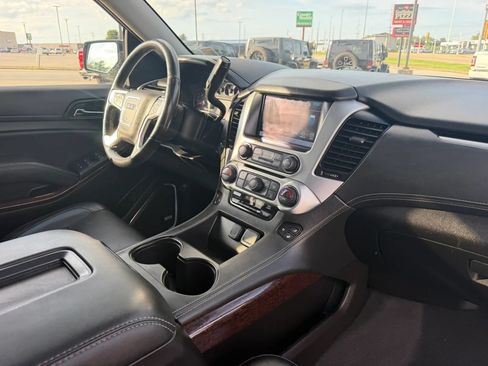 Used 2019 GMC Yukon SLT w/ Premium Edition AWD/4WD image 80