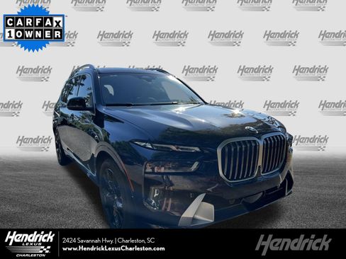 Used 2024 BMW X7 xDrive40i w/ Parking Assistance Package image 1