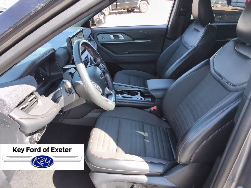 Used 2025 Ford Explorer ST-Line AWD/4WD image 21