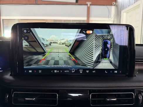 Used 2025 Lincoln Aviator Reserve w/ Equipment Group 201A image 24