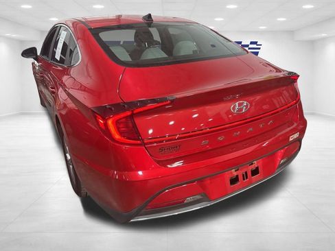 Used 2022 Hyundai Sonata SE image 4