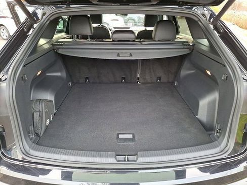 Used 2020 Volkswagen Atlas Cross Sport SE AWD/4WD image 30