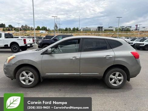 Used 2013 Nissan Rogue S w/ Special Edition Pkg AWD/4WD image 7