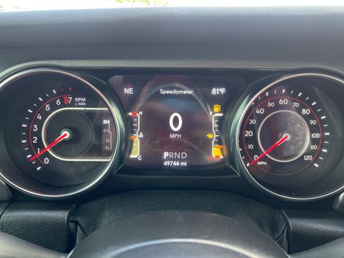 Used 2021 Jeep Gladiator Mojave AWD/4WD image 18