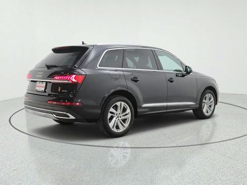 Used 2023 Audi Q7 2.0T Premium w/ Convenience Package AWD/4WD image 5