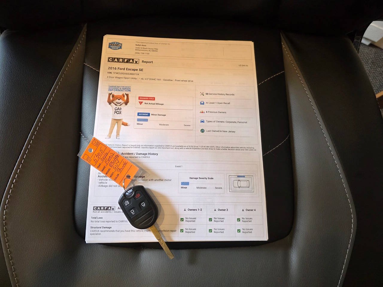 Used 2016 Ford Escape SE w/ SE Leather Comfort Package FWD image 28