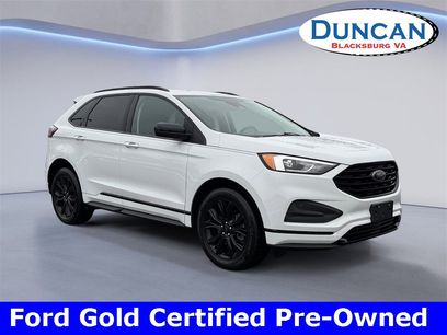 Certified 2022 Ford Edge SE w/ Black Appearance Package