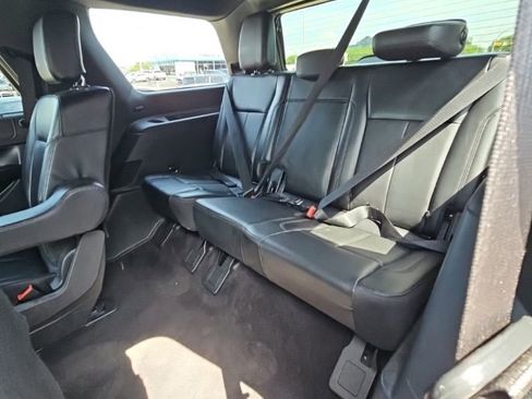 Used 2021 Ford Expedition XLT RWD image 21