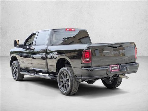 New 2026 RAM 2500 Big Horn AWD/4WD image 8