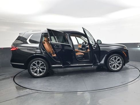 Used 2026 BMW X7 xDrive40i image 41