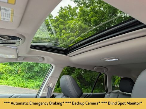 Certified 2023 Subaru Outback Touring XT AWD/4WD image 5