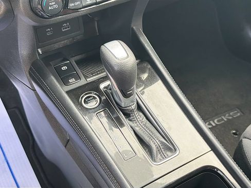 Used 2021 Nissan Kicks SV FWD image 17