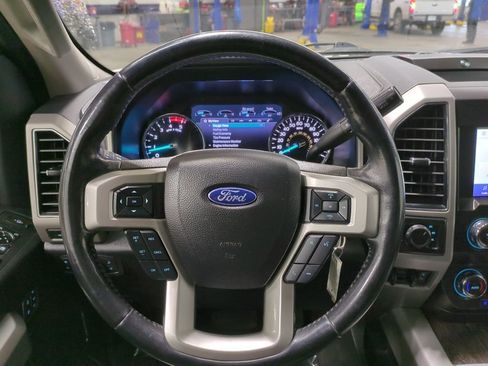 Used 2021 Ford F350 Lariat image 15