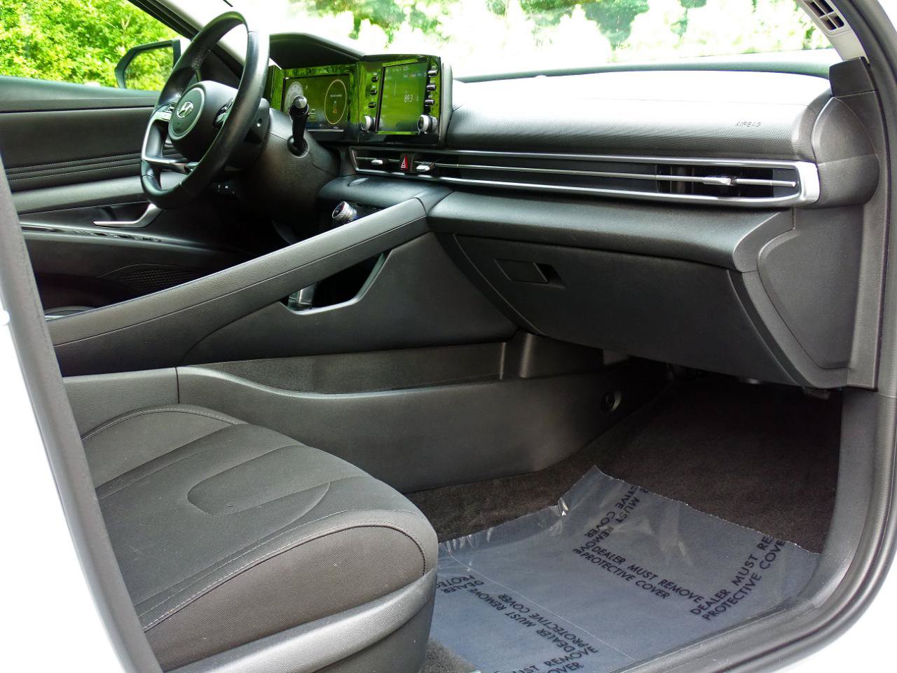 Used 2021 Hyundai Elantra SEL w/ Convenience Package FWD image 32