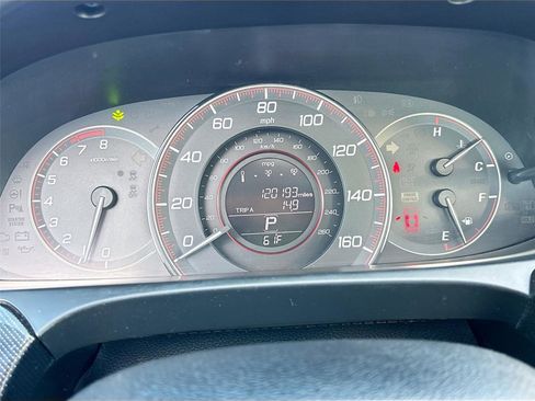 Used 2014 Honda Accord EX image 10