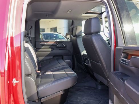 Used 2024 GMC Sierra 2500 Denali w/ Denali Reserve Package AWD/4WD image 35