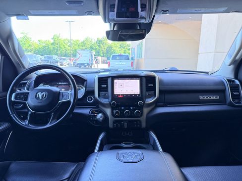 Used 2022 RAM 1500 Laramie AWD/4WD image 17