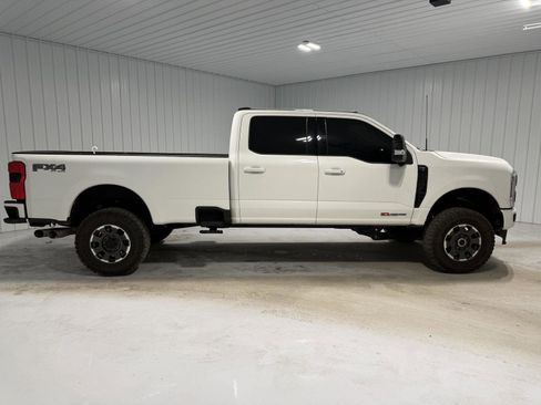 Used 2024 Ford F350 Lariat w/ Lariat Ultimate Package image 6