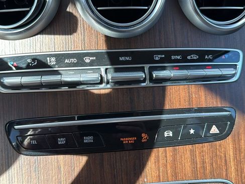 Certified 2022 Mercedes-Benz GLC 300 GLC 300 image 33