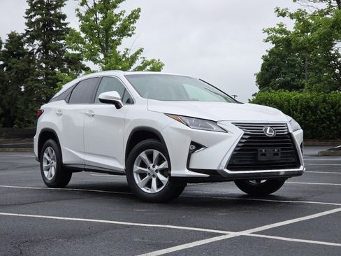 Used 2016 Lexus RX 350 AWD w/ Premium Package image 2