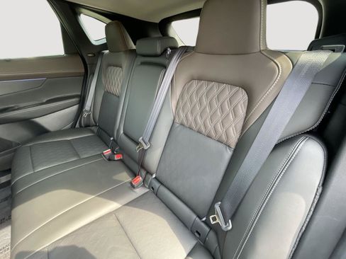 Used 2025 Nissan Murano Platinum w/ Cargo Package AWD/4WD image 5