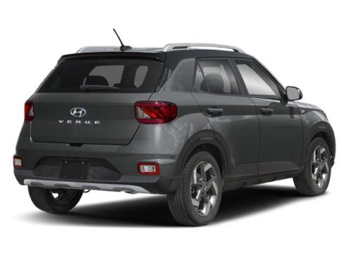 Used 2025 Hyundai Venue Limited image 2