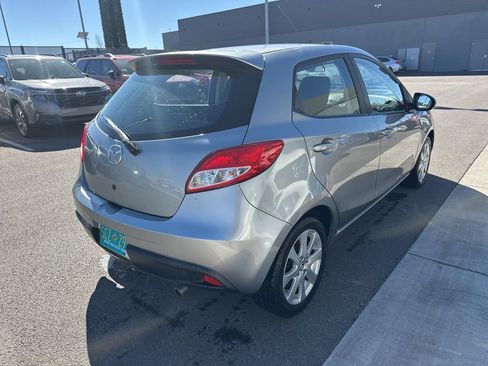 Used 2014 MAZDA MAZDA2 Touring image 7
