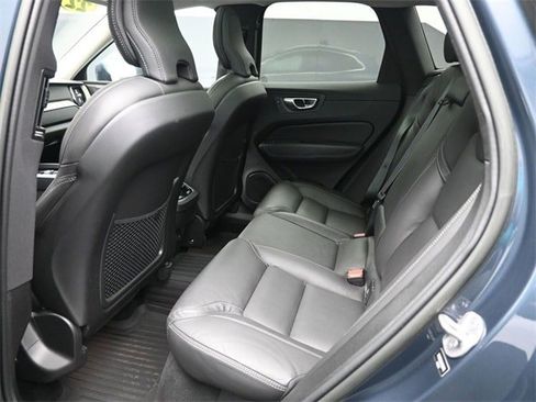 Certified 2022 Volvo XC60 B6 Inscription w/ Advanced Package image 22