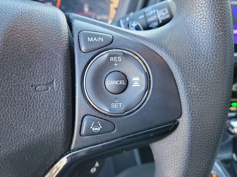 Used 2021 Honda HR-V EX image 22