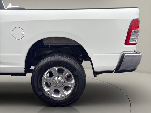 Used 2024 RAM 2500 Big Horn image 22