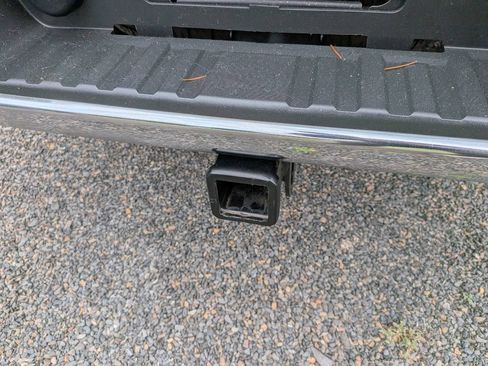 Used 2019 Chevrolet Colorado W/T RWD image 11