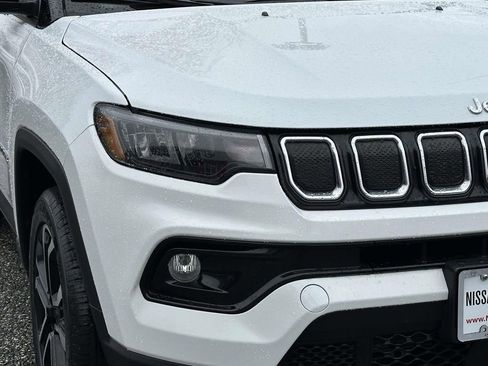 Used 2022 Jeep Compass Limited AWD/4WD image 10