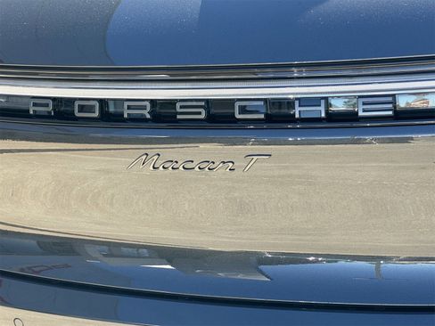 New 2026 Porsche Macan Turbo image 14