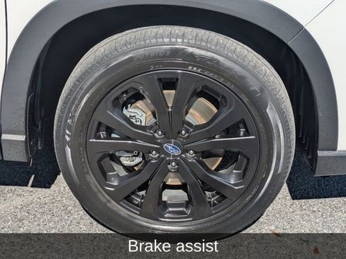 Used 2023 Subaru Forester Sport image 11