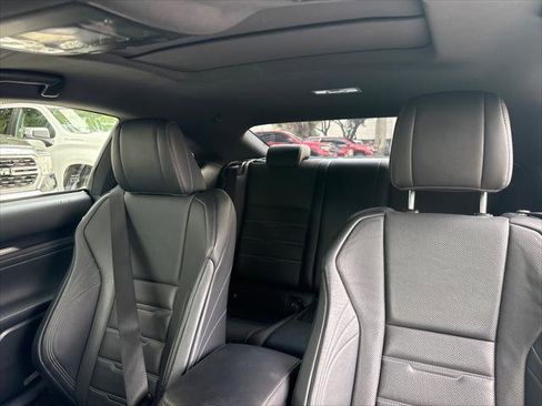 Used 2016 Lexus RC 200t image 18