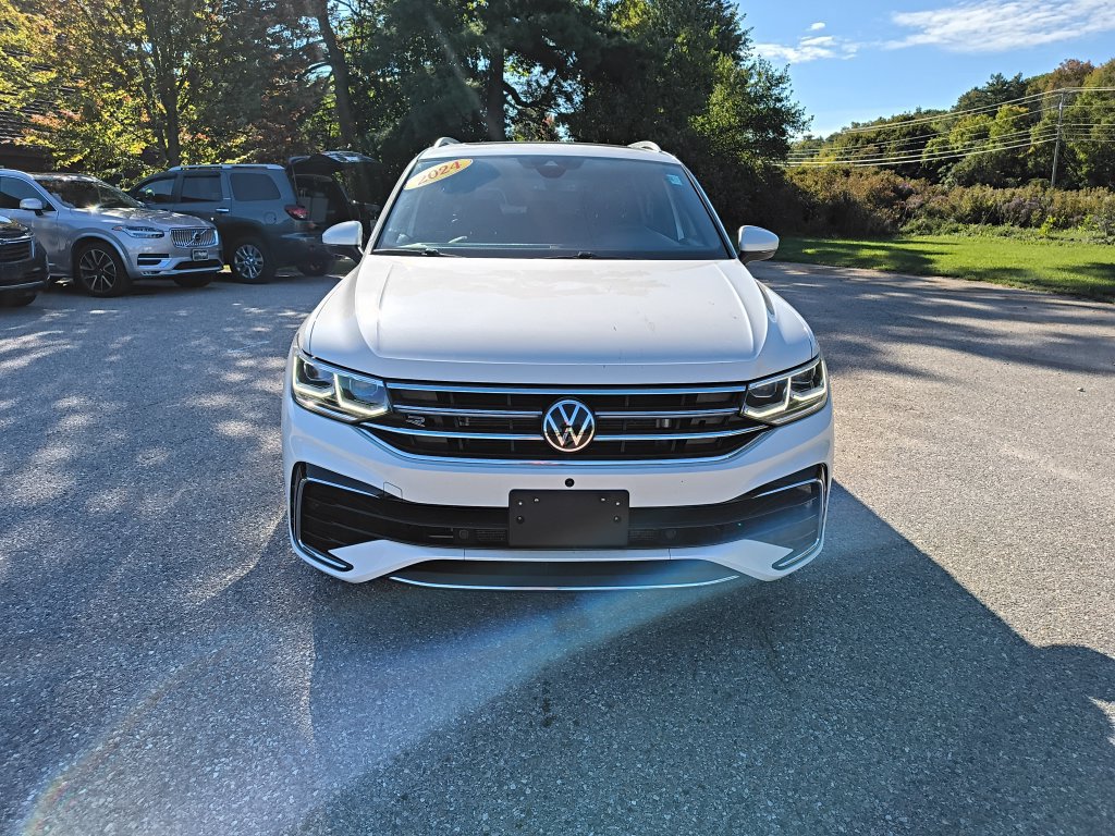 Used 2024 Volkswagen Tiguan SEL R-Line AWD/4WD image 8