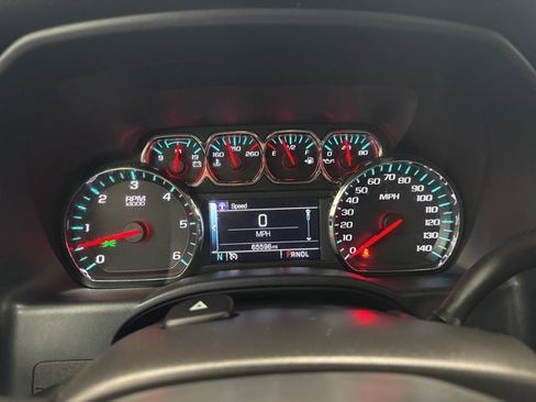 Used 2018 Chevrolet Silverado 1500 LT w/ All Star Edition image 14