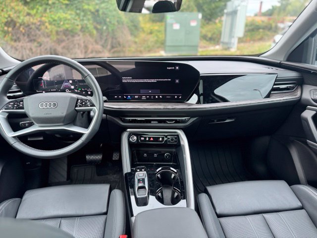 Certified 2025 Audi Q5 Premium Plus AWD/4WD image 27