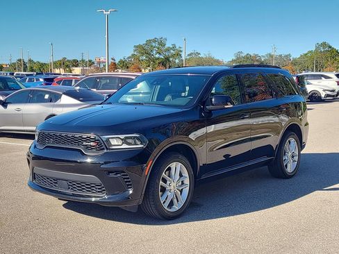 Used 2024 Dodge Durango GT image 32