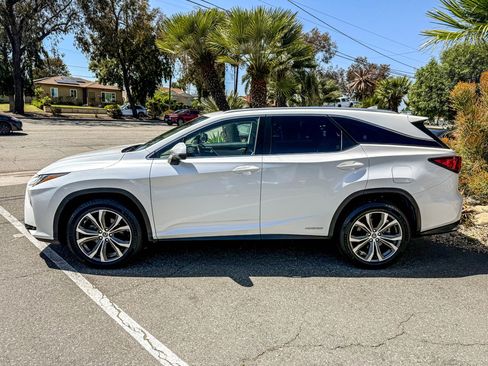 Used 2019 Lexus RX 450hL Premium w/ Premium Package AWD/4WD image 14