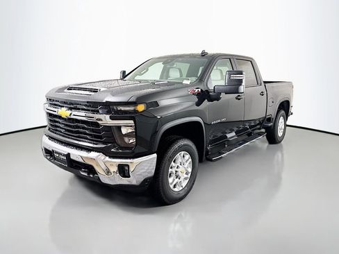 New 2026 Chevrolet Silverado 2500 LT w/ All Star Edition AWD/4WD image 3