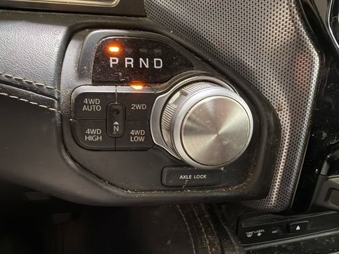 Used 2019 RAM 1500 Limited w/ Advanced Safety Group AWD/4WD image 5