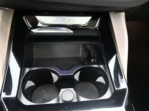 Certified 2023 BMW X4 xDrive30i image 20